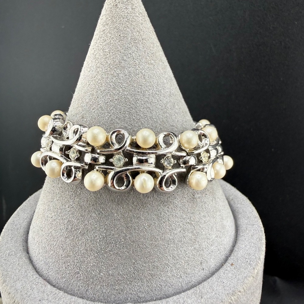 Vintage Rhinestone Bracelet Silver Tone Faux Pearl READ 7"‎